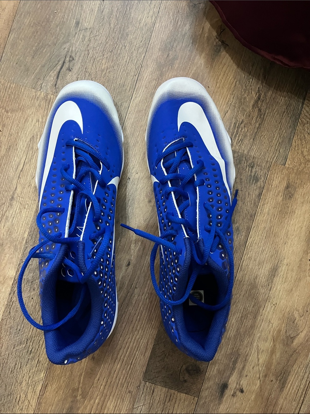 Nike Vapor Adult Blue and White Athletic Cleats